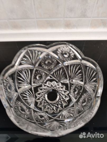 Хрустальная ваза