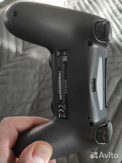 Геймпад sony dualshock 4 v2