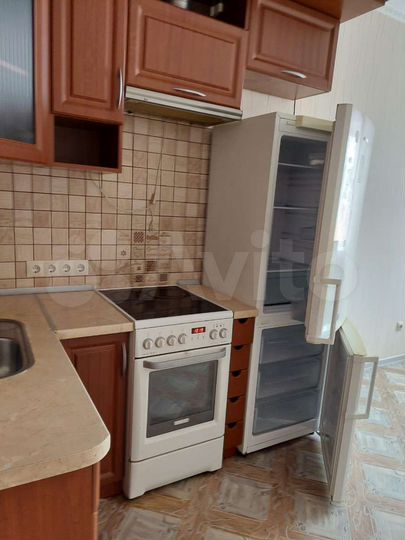 2-к. квартира, 53 м², 4/9 эт.