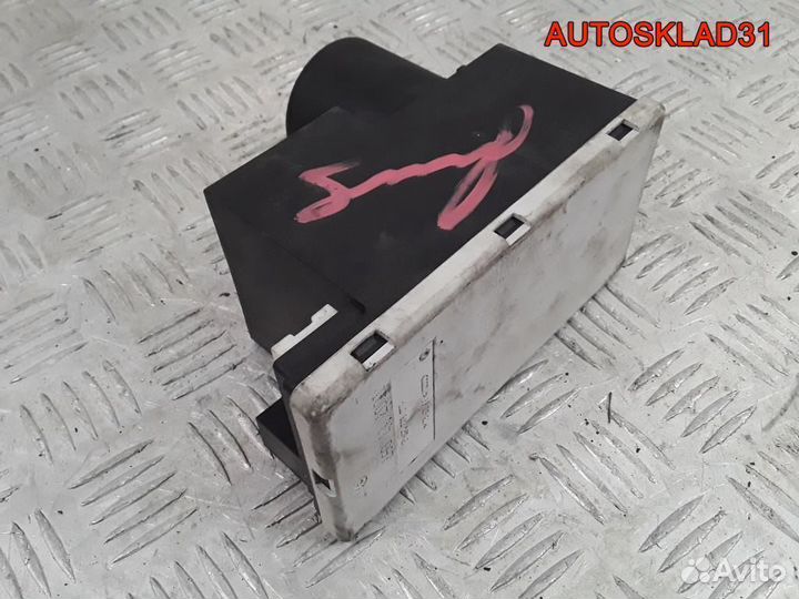 Компрессор центр. замка Audi A4 B5 8L0862257E