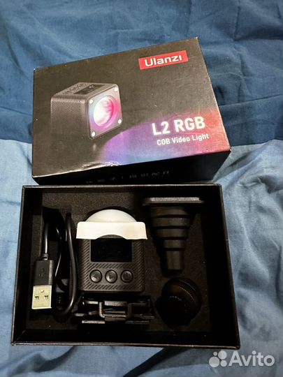 Компактный видео свет Ulanzi L2 RGB