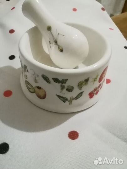 Ступка с пестиком фарфоровая