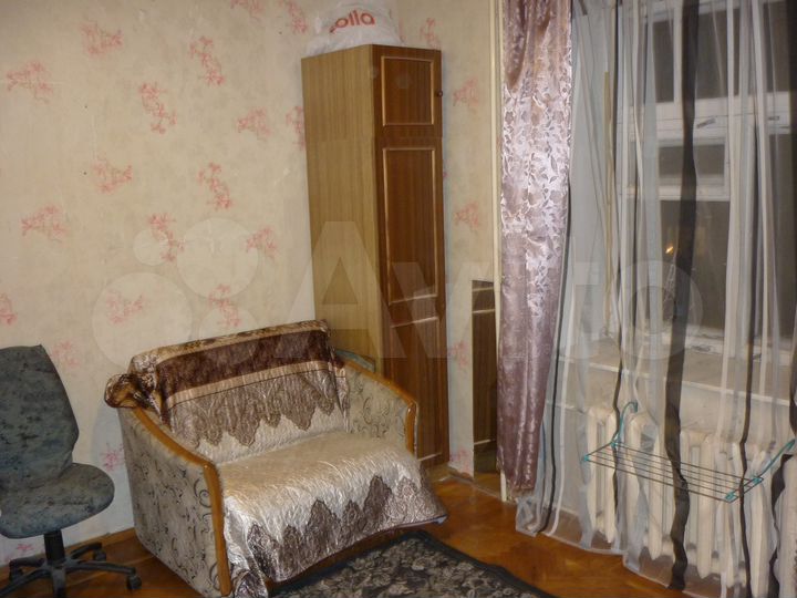 Комната 14 м² в 3-к., 4/6 эт.