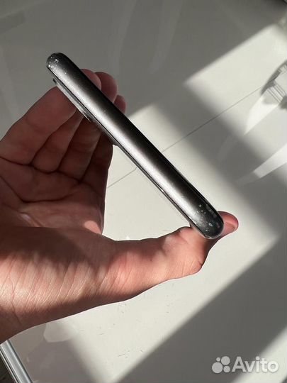 Телефон iPhone 8 plus 256