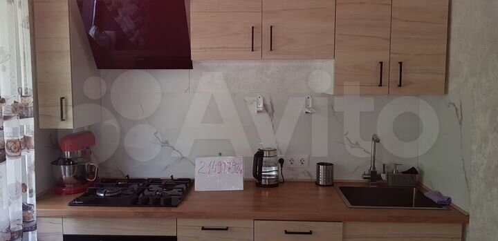 2-к. квартира, 65 м², 1/5 эт.