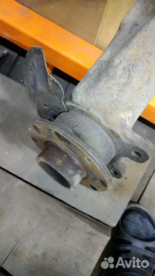 Кулаки поворотные Ланос/Шанс/Сенс