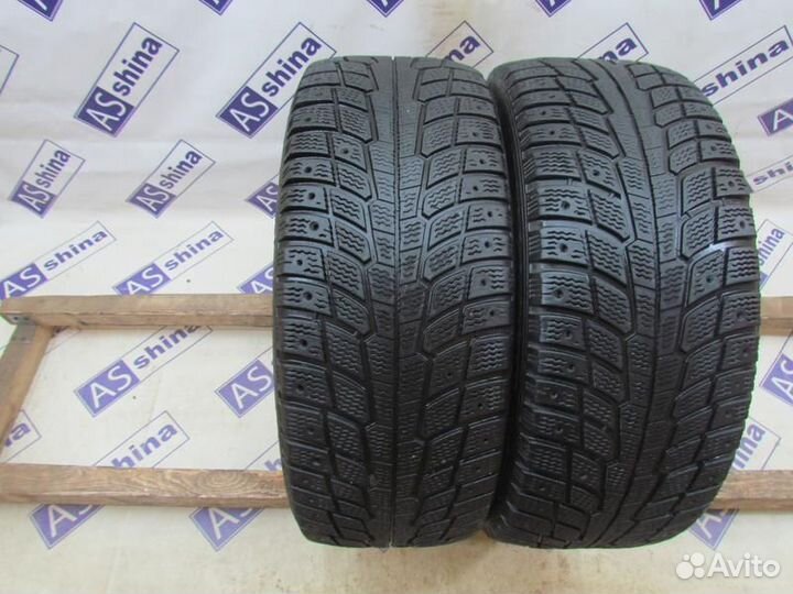 Michelin X-Ice North 215/55 R16 101K