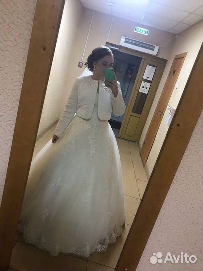 Свадебное платье