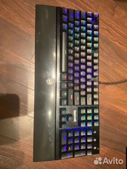 Игровая клавиатура Redragon Aryaman