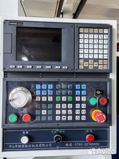 Токарный обрабатывающий центр jsway B8D