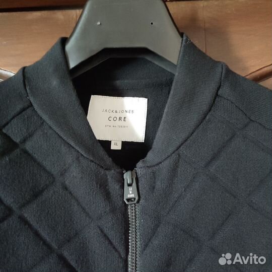 Мужская кофта на молнии р. 52-54
