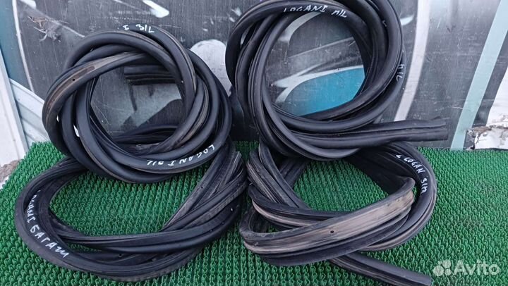 Уплотнитель дверных проемов Renault Logan 1