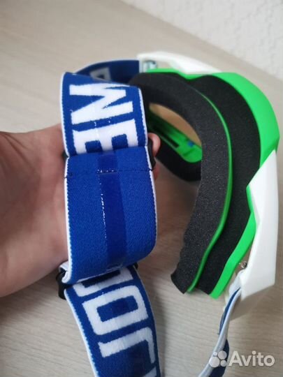 Защитная маска для лица