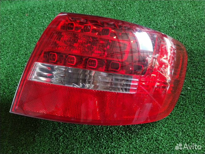Стоп-сигнал правый Audi A6 C6