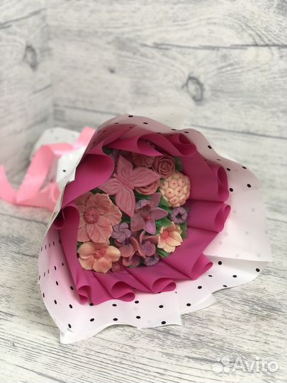 Шоколадный букет цветов, вкусный подарок