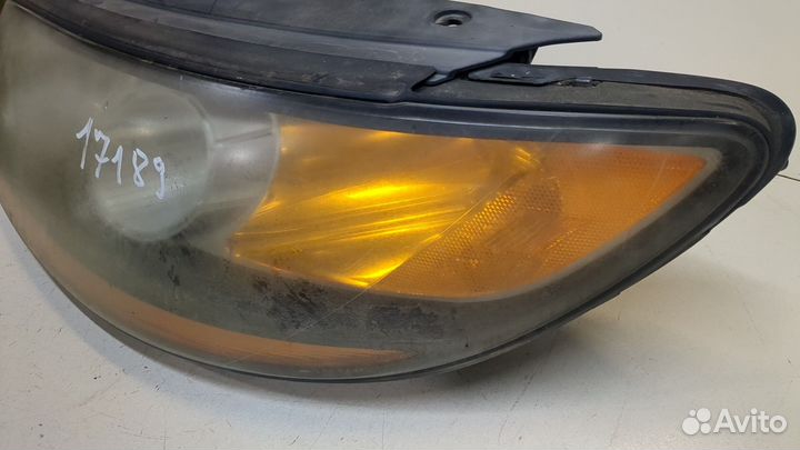 Фара (передняя) Hyundai Santa Fe, 2011