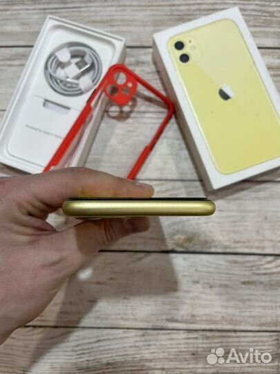 iPhone 11, 128 ГБ