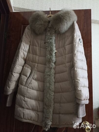 Пуховик женский