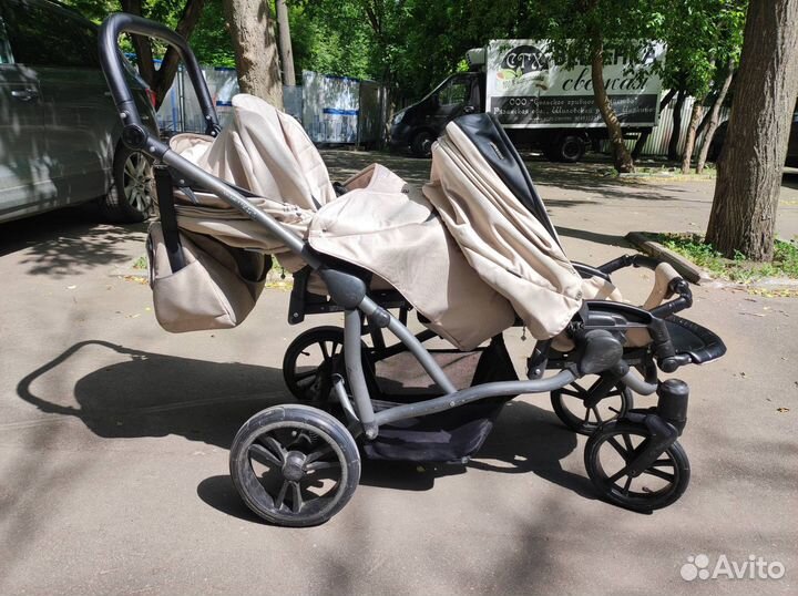 Детская коляска Bebetto B42 для двойни или погодок