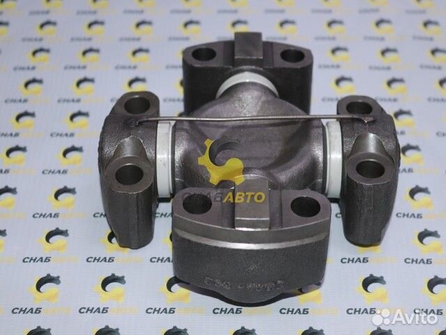 Крестовина 84355366 CNH