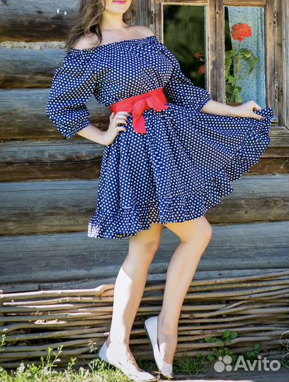 Платье в горох новое