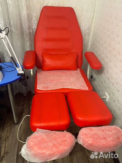 Педикюрное кресло