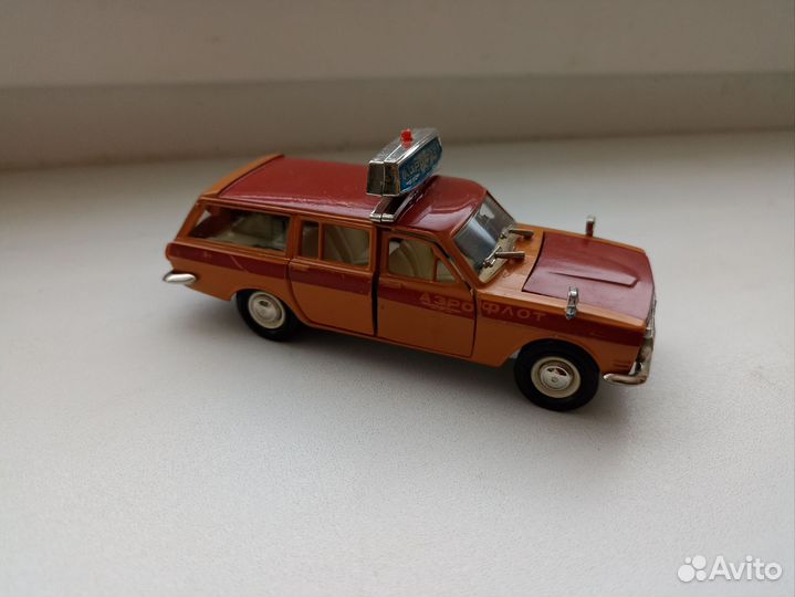 Модель автомобиля Газ 24 Аэрофлот