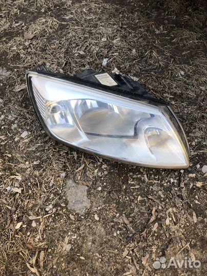 Фара правая Лада Гранта