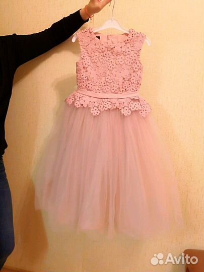 Шикарное платье для девочки