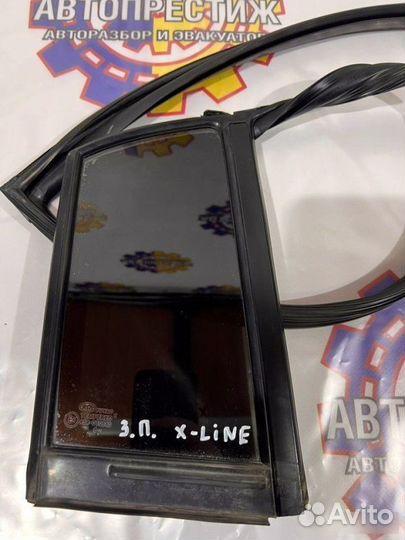 Форточка задняя правая Kia Rio X-line