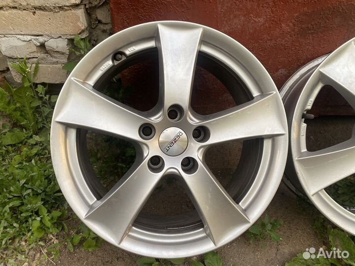 Литые диски r17 5x114.3 dezent