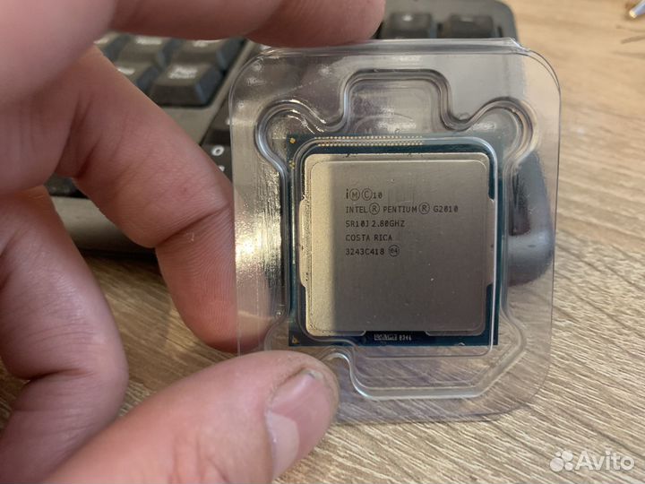 Процессор Intel Pentium G2010 LGA1155