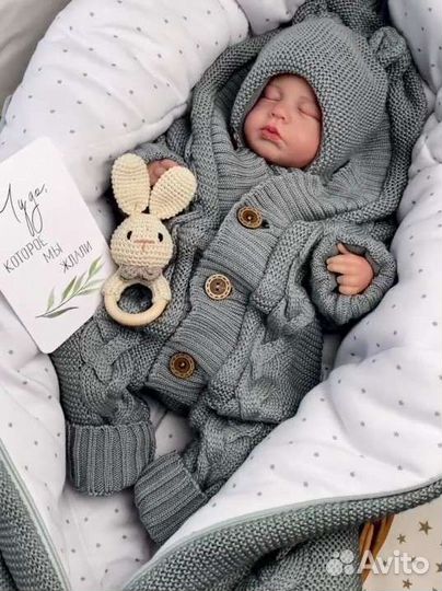 Вязаный комплект на выписку