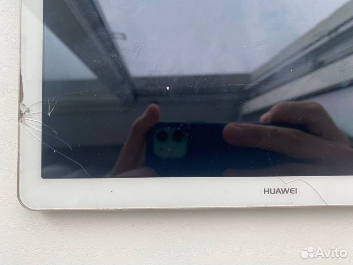 Планшет Huawei mediapad t3 10