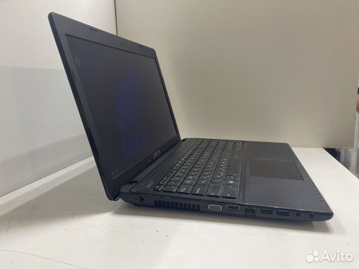Ноутбук asus x55a