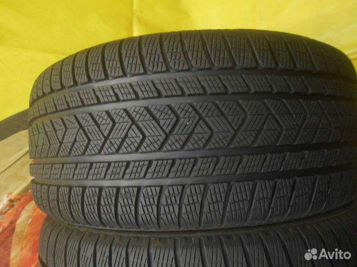 Pirelli Scorpion Winter 305/35 R21 и 275/40 R21