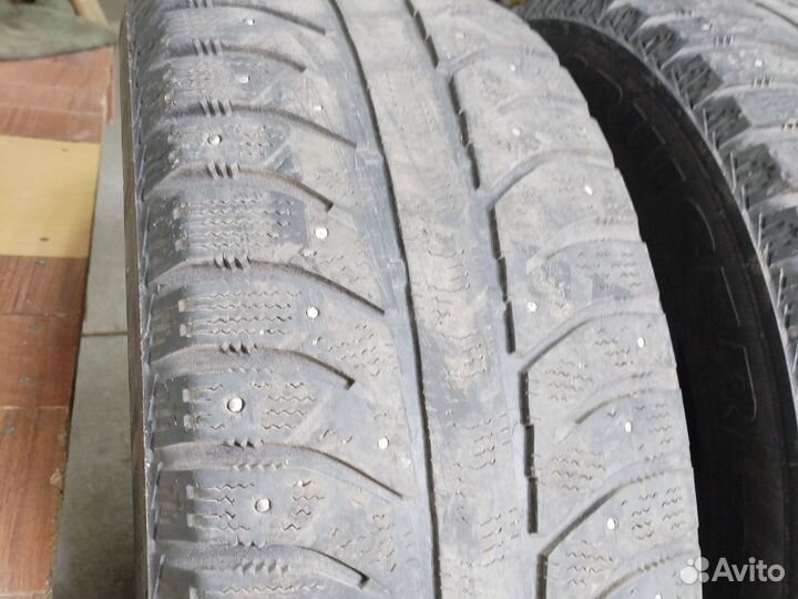Bridgestone Ice Cruiser 7000 225/60 R17 103T