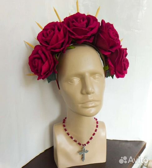 Ободок с цветами крупные розы пионы