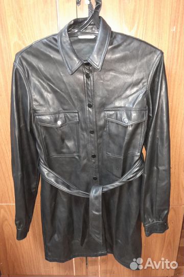 Кожаные вещи на девушку 42-44 размера