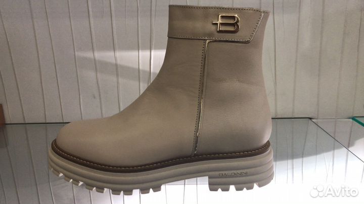 Ботинки женские Baldinini бежевые размер 38,5