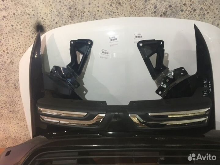 Передняя часть передняя Mitsubishi Outlander 3