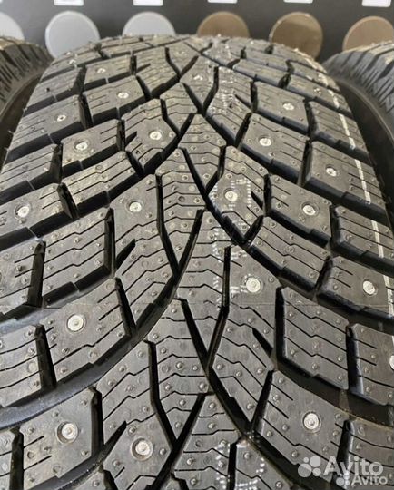 Triangle IcelynX TI501 245/45 R18 100T