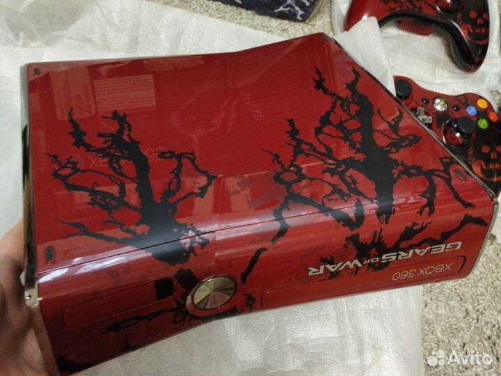 Xbox 360 320gb gears of war 3 limited