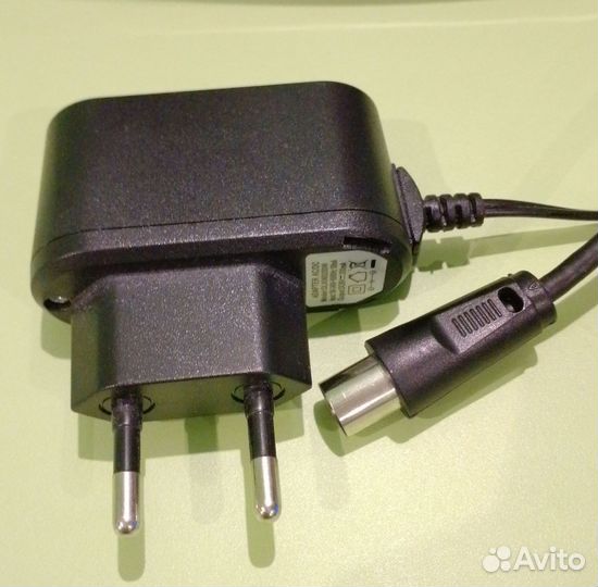 Антенна телевизионная Cadena AV-6015