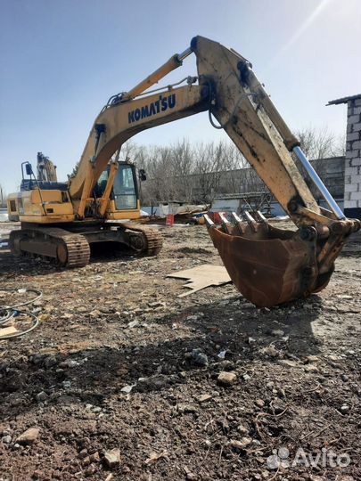 Гусеничный экскаватор Komatsu PC300-8M0, 2015