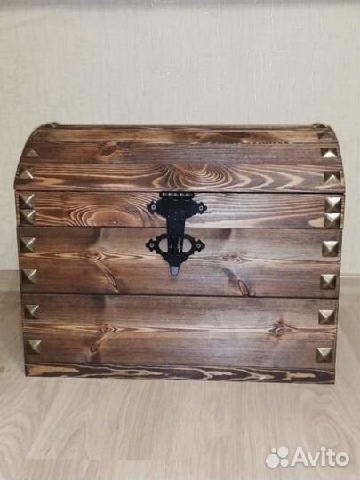 Продам сундук ручной работы