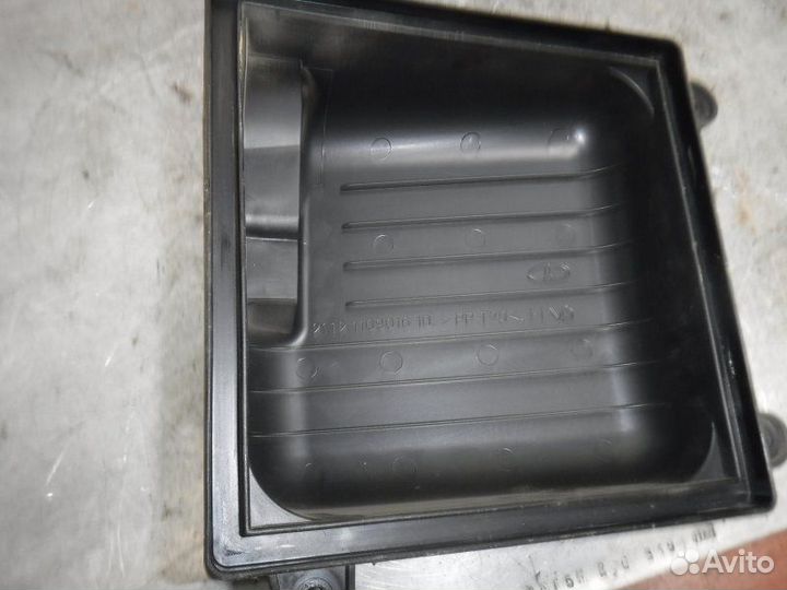 Крышка воздушного фильтра Ваз 2115 11183 2008