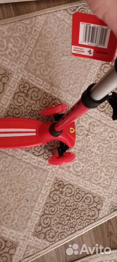 Самокат детский трехколесный новый