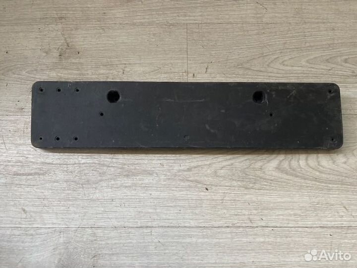 Площадка номера Mercedes W 253 Glc Class