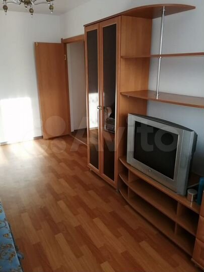 2-к. квартира, 40 м², 1/5 эт.